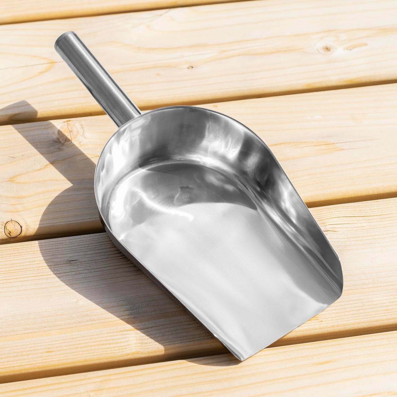 TopQ Ash Shovel